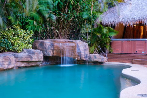 Sandalwood - Redcliffe Tourism 0