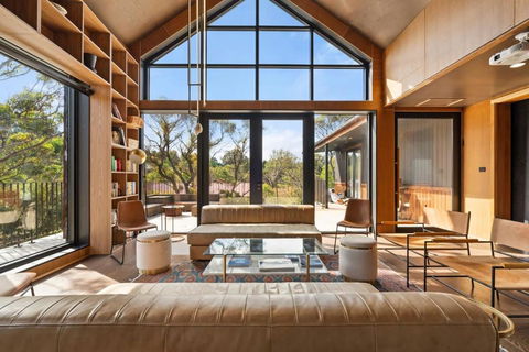 Sandbox House Luxury Architectural Retreat - Redcliffe Tourism 0