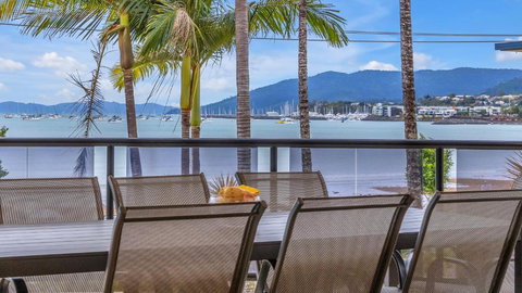 Sandcastle - Redcliffe Tourism 0