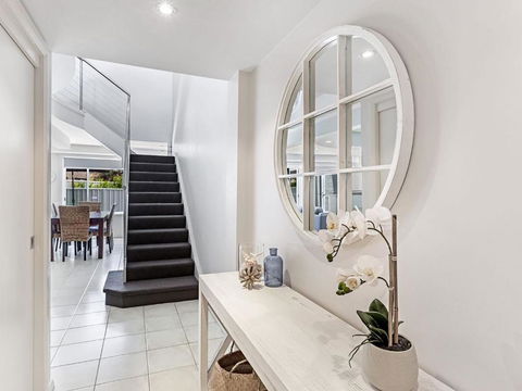 Sandcastles 7 8 Ala Moana Way - Redcliffe Tourism 2