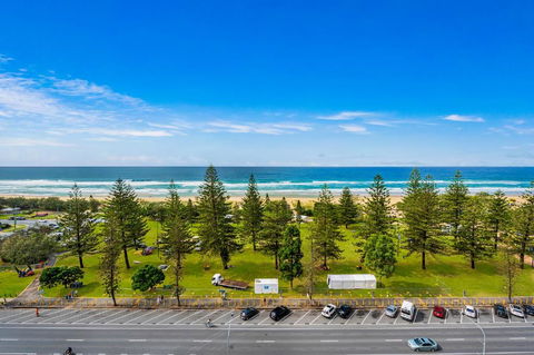 Sandpiper Broadbeach - Redcliffe Tourism 0