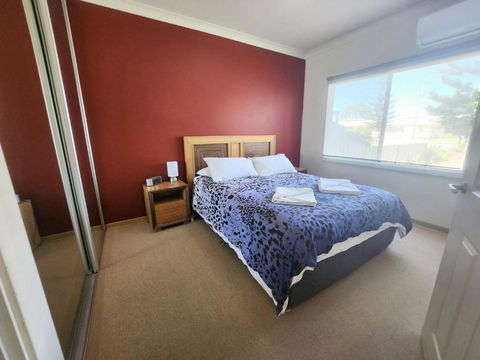 Sandpiper Escape - Redcliffe Tourism 2