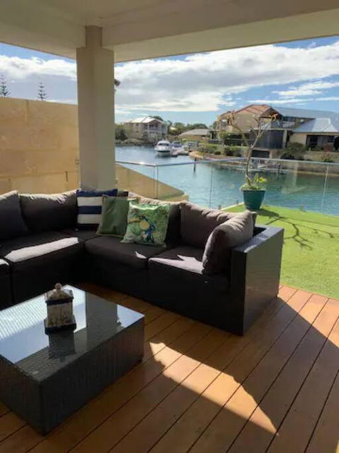 Sandpiper Island Tranquil Waterfront Views & Jetty - Redcliffe Tourism 2