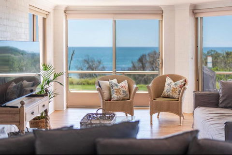 Sandrift One - Oceanstays - Redcliffe Tourism 1