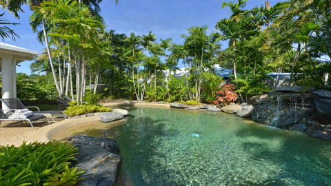 Sandwater Port Douglas - Redcliffe Tourism 2