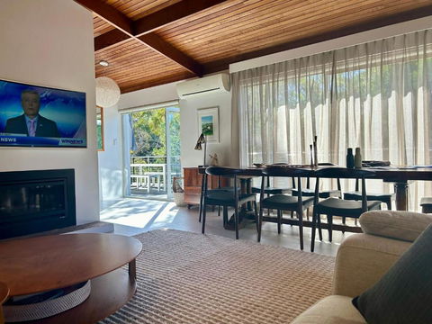 Sandy Bay Haven - Redcliffe Tourism 2