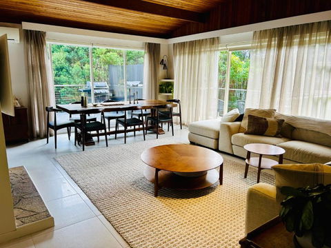 Sandy Bay Haven - Redcliffe Tourism 0