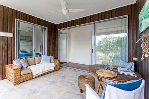 Scarborough Beach Break Holidays - Unit 2 - Redcliffe Tourism 3