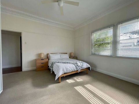 Serene Countryside Escape Spacious 3BR Retreat Near Wineries - Redcliffe Tourism 1