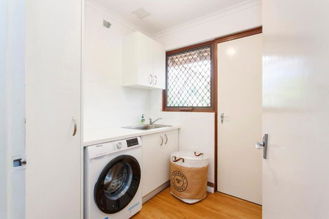 Serenity Haven - Redcliffe Tourism 3