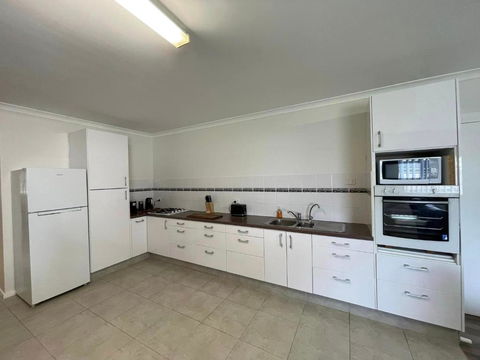 Springfield Stay - Redcliffe Tourism 1