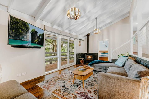 Steep Creek Retreat - Redcliffe Tourism 0