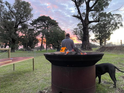Stirling Estate Chalets - Redcliffe Tourism 1