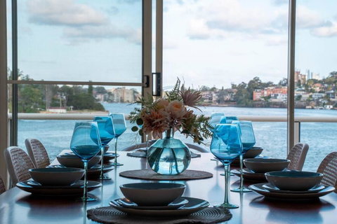 Stunning Waterfront Place With Swimpool, Harbour View And Free P - Redcliffe Tourism 3