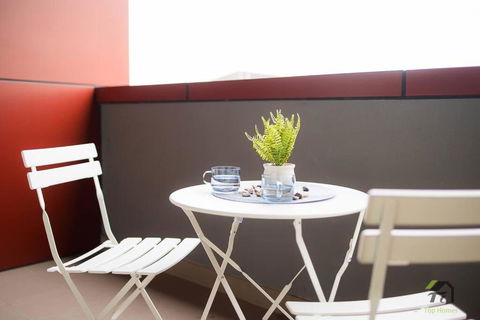 Sunshine Home In Canterbury Near To Campsie - Redcliffe Tourism 2