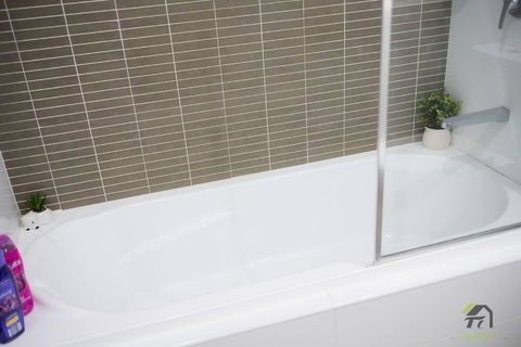 Sunshine Home In Canterbury Near To Campsie - Redcliffe Tourism 3