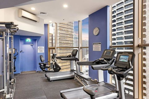 SYDN1 - Gloucester St - The Rocks - Redcliffe Tourism 3