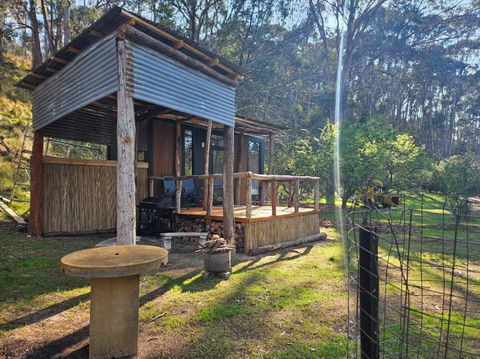 The Edge Of Nowhere Chestnut By Tiny Away - Redcliffe Tourism 1