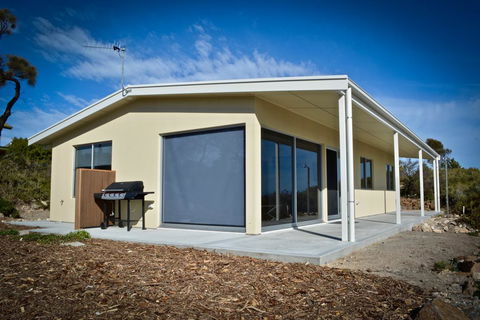 Beachside - Redcliffe Tourism 2