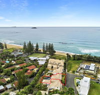 Beachside at Sapphire - Redcliffe Tourism