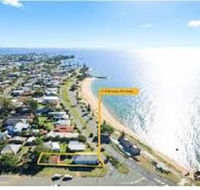 Beachside Queenslander - Redcliffe Tourism