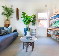 Beautiful Beach Home in Superb Location - Redcliffe Tourism