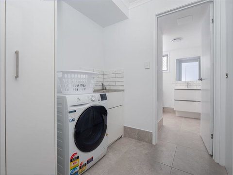 Beerburrum St, 2/22 Dicky Beach - Redcliffe Tourism 3