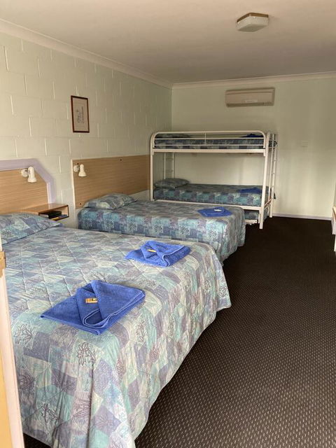 Bellview Motel - Redcliffe Tourism 1