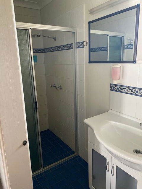 Bellview Motel - Redcliffe Tourism 3