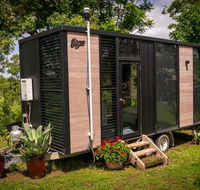 Big Tiny Paz Seven Hills Tiny House Tallarook - Redcliffe Tourism
