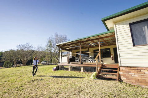 Big Yango House - Redcliffe Tourism 1