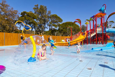BIG4 Easts Beach Holiday Park - Redcliffe Tourism 0