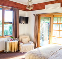 Billabong Cottage - Redcliffe Tourism