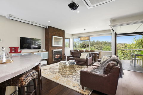 Bilsons Landing West - Redcliffe Tourism 1