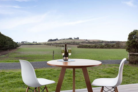 Bimbadeen Phillip Island Farm Retreats - Redcliffe Tourism 3