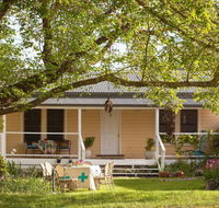 Bird House - Redcliffe Tourism