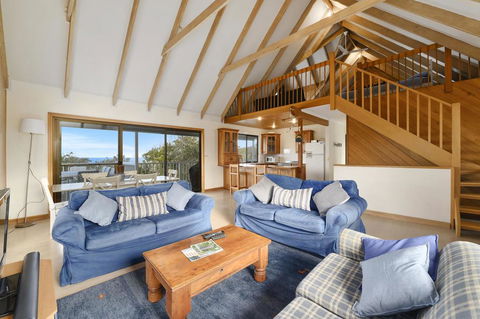 Blue Oar Beach House - Redcliffe Tourism 3