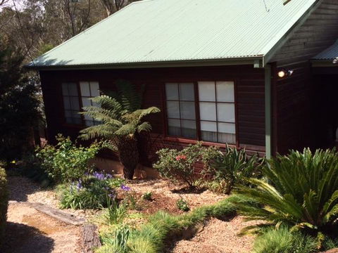 Bluebell Cottage - Redcliffe Tourism 1