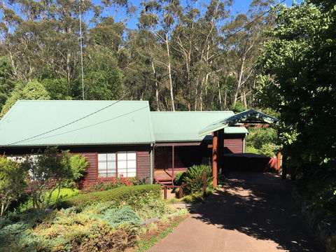 Bluebell Cottage - Redcliffe Tourism 0