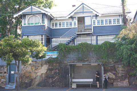 Bluetongue Backpackers - Redcliffe Tourism 0