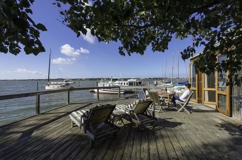 Boathouse - Birks River Retreat - Redcliffe Tourism 2