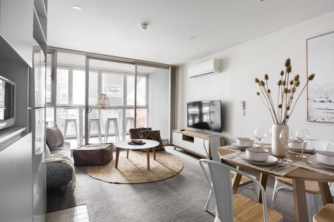 Boho On Morphett-In The Heart Of The CBD - Wifi - Nespresso - Netflix - Redcliffe Tourism 0