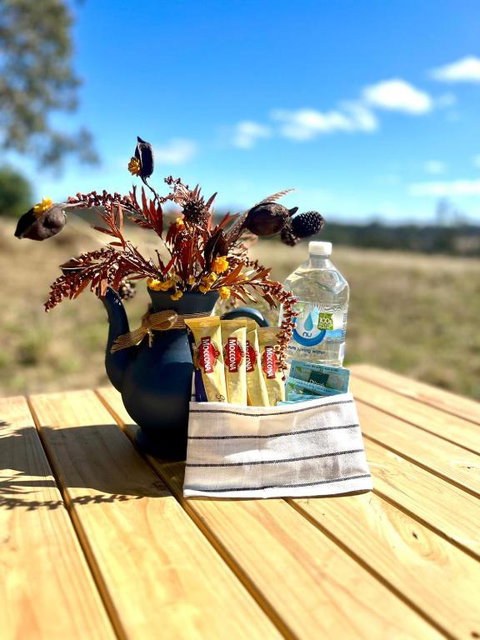 The Rocky At Stones Throw Away By Tiny Away - Redcliffe Tourism 3