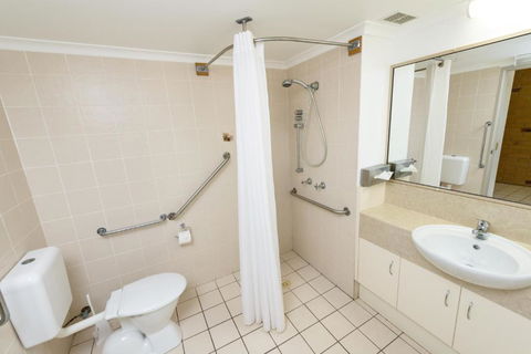 Wild Scotsman Motor Inn Gin Gin QLD - Redcliffe Tourism 2