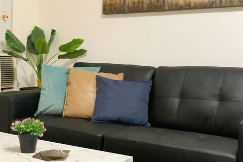 Wifi, 2 Air-cons, Campbelltown Courtyard West - Redcliffe Tourism 1