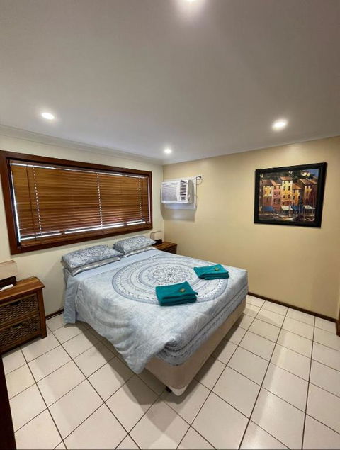 Wildsights Beach Units - Redcliffe Tourism 3