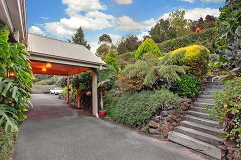 Wildwood Lodge - Redcliffe Tourism 3