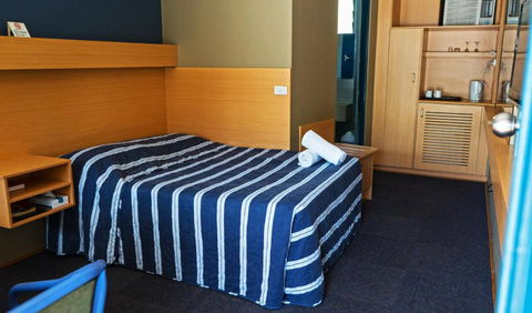 Windsor Motel - Redcliffe Tourism 2