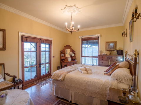 Inspiring Views B&B - Redcliffe Tourism 1