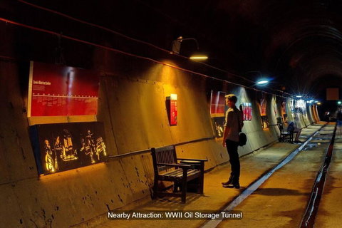 ZEN BY THE OCEAN - 1-BR Executive Biz Retreat - Redcliffe Tourism 3